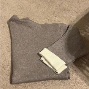Mockneck turtleneck with cuffed sleeve